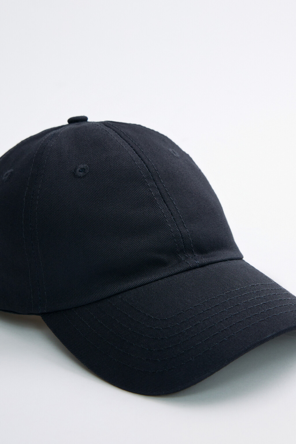 Бейсболка хлопковая классическая с длинным козырьком - цвет черный - 2