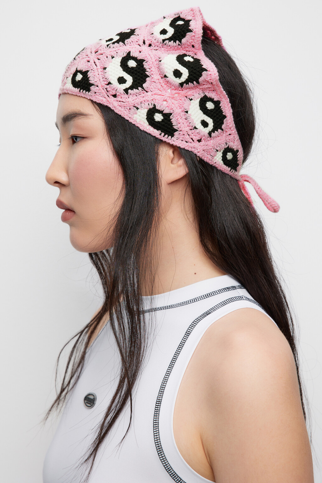 Косынка вязаная треугольная с принтом Инь и Янь - цвет мультиколор - 2