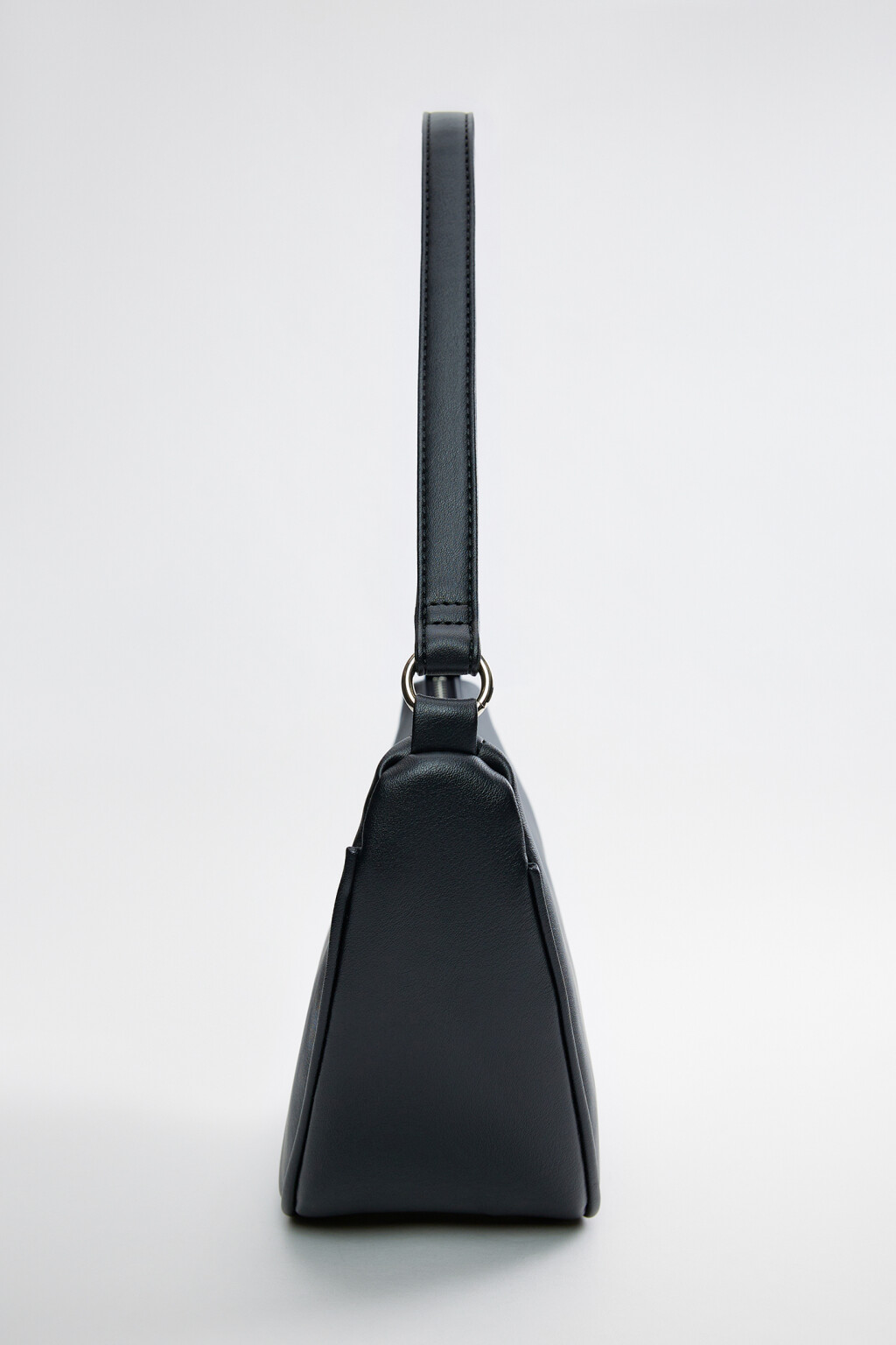 Сумка-багет на плечо однотонная - цвет черный - 3