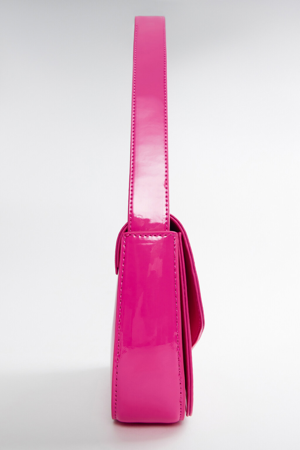 Сумка-багет на плечо из лакированной искусственной кожи - цвет розовый - 3
