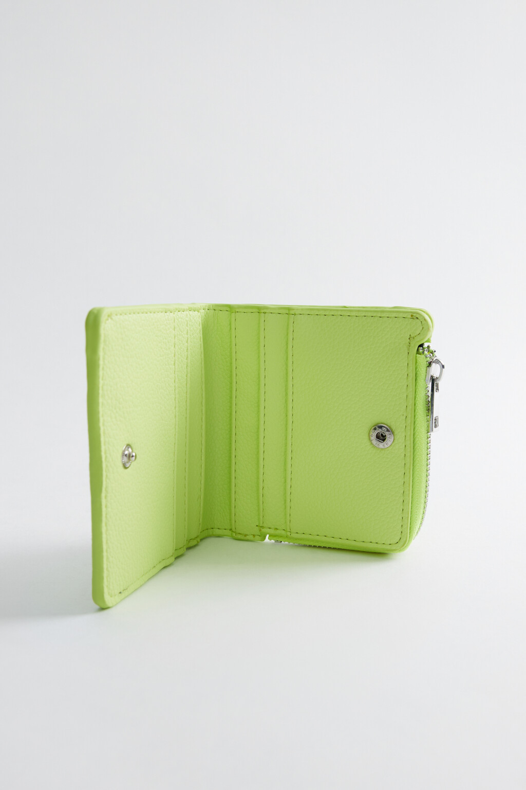 Кошелек складной с отделением для мелочи - цвет зеленый - 2