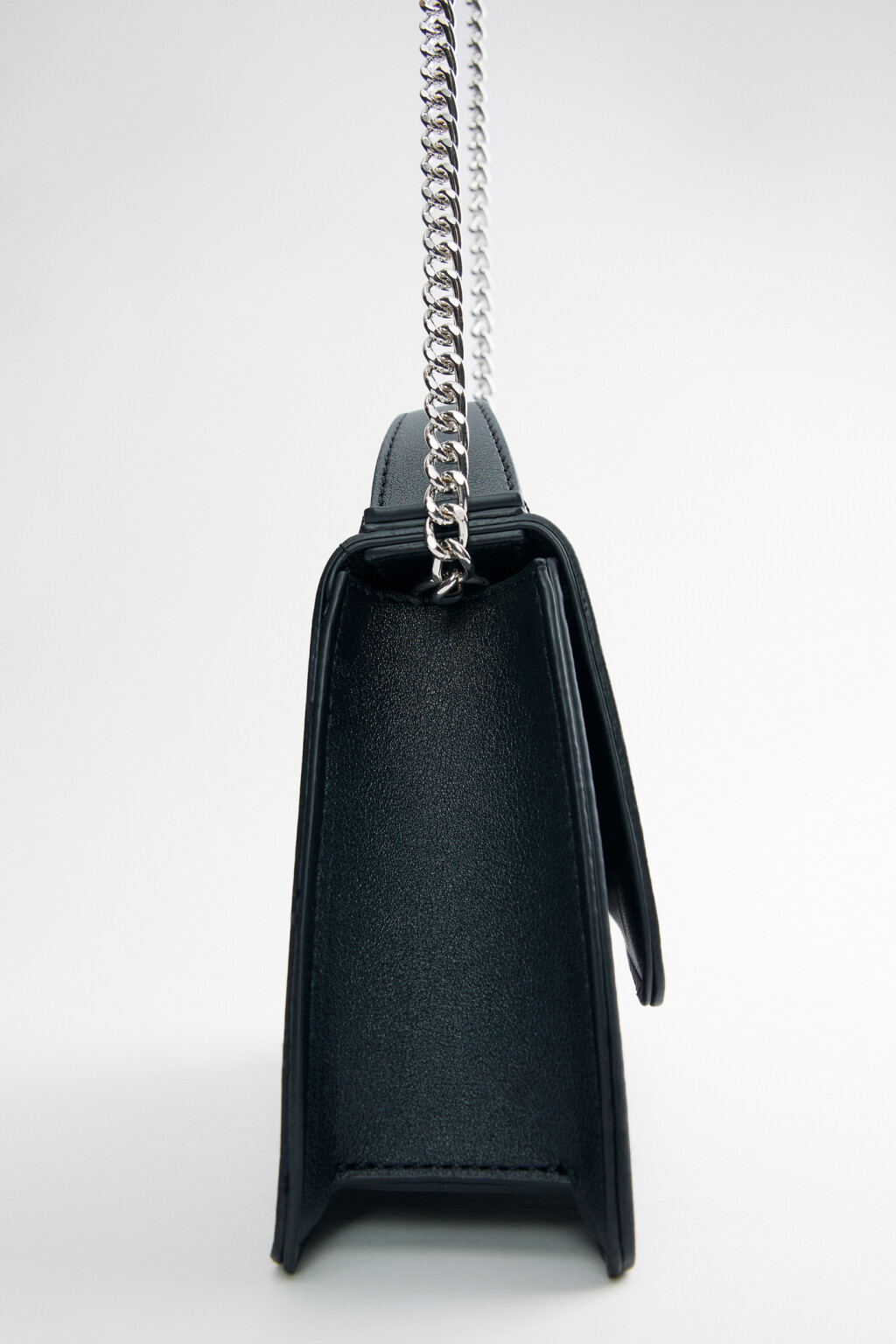 Сумка-кроссбоди из искусственной кожи асимметричная - цвет черный - 4