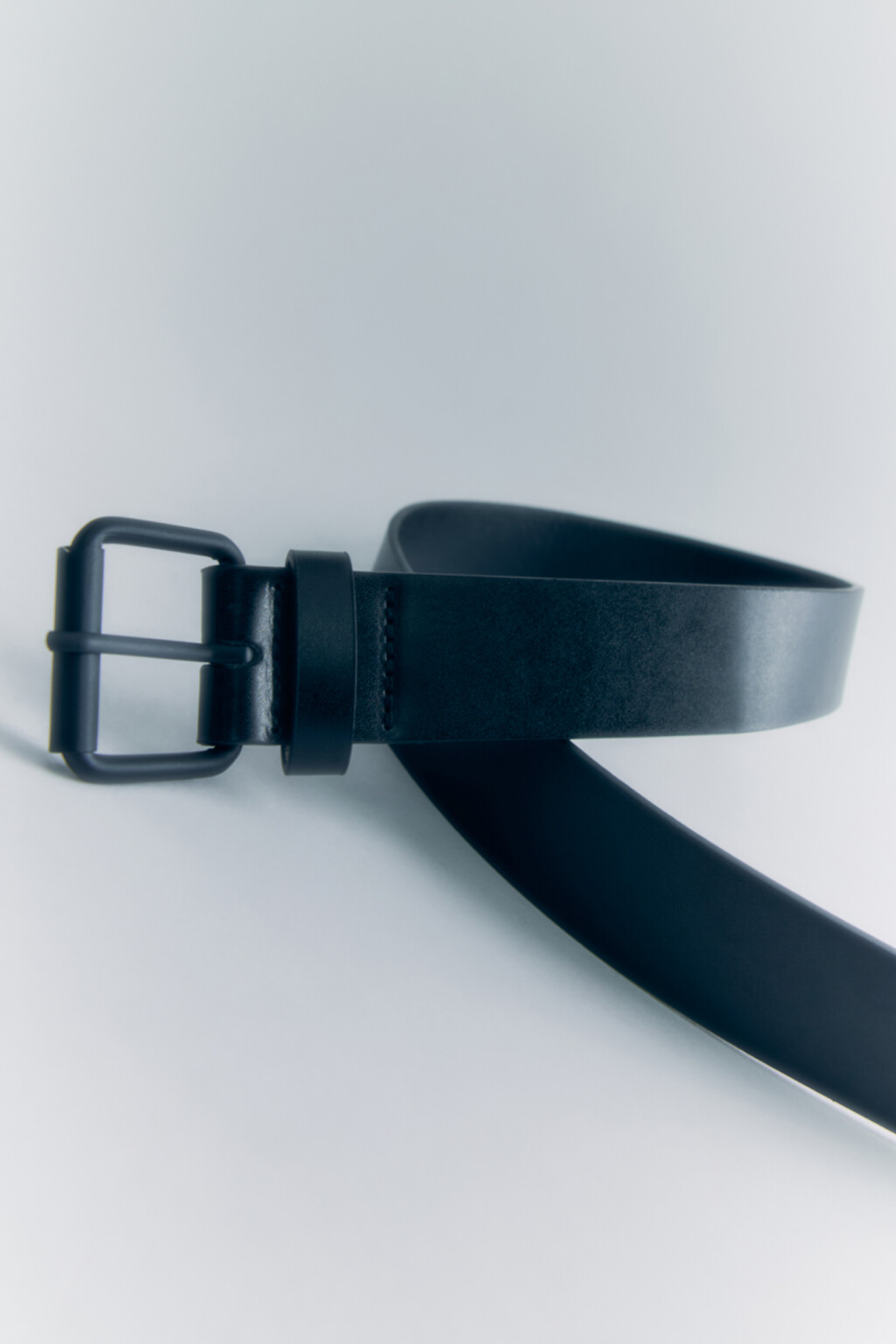 Ремень брючный гладкий из искусственной кожи - цвет черный - 4