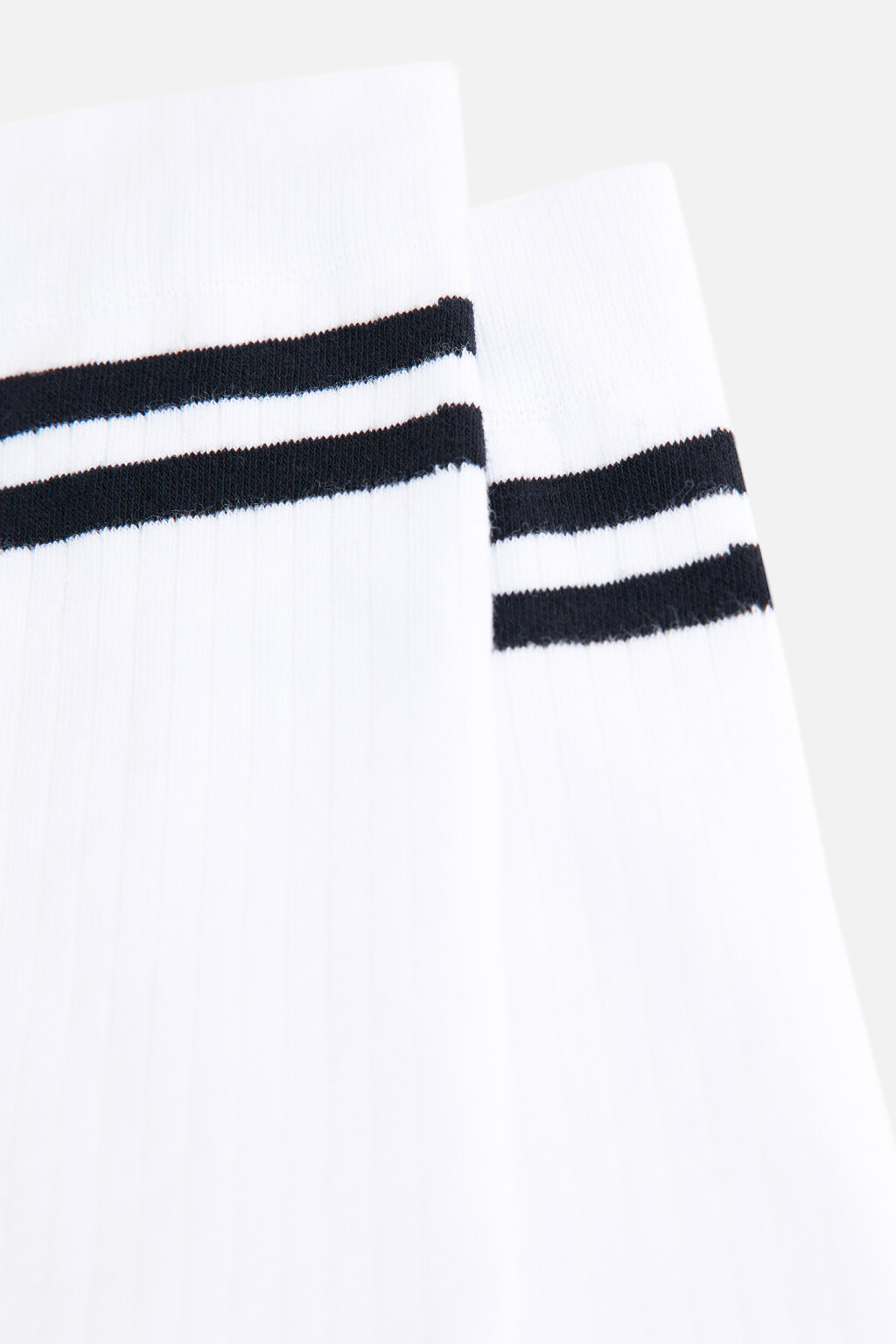 Носки-гольфы высокие хлопковые с полосками - цвет белый - 2