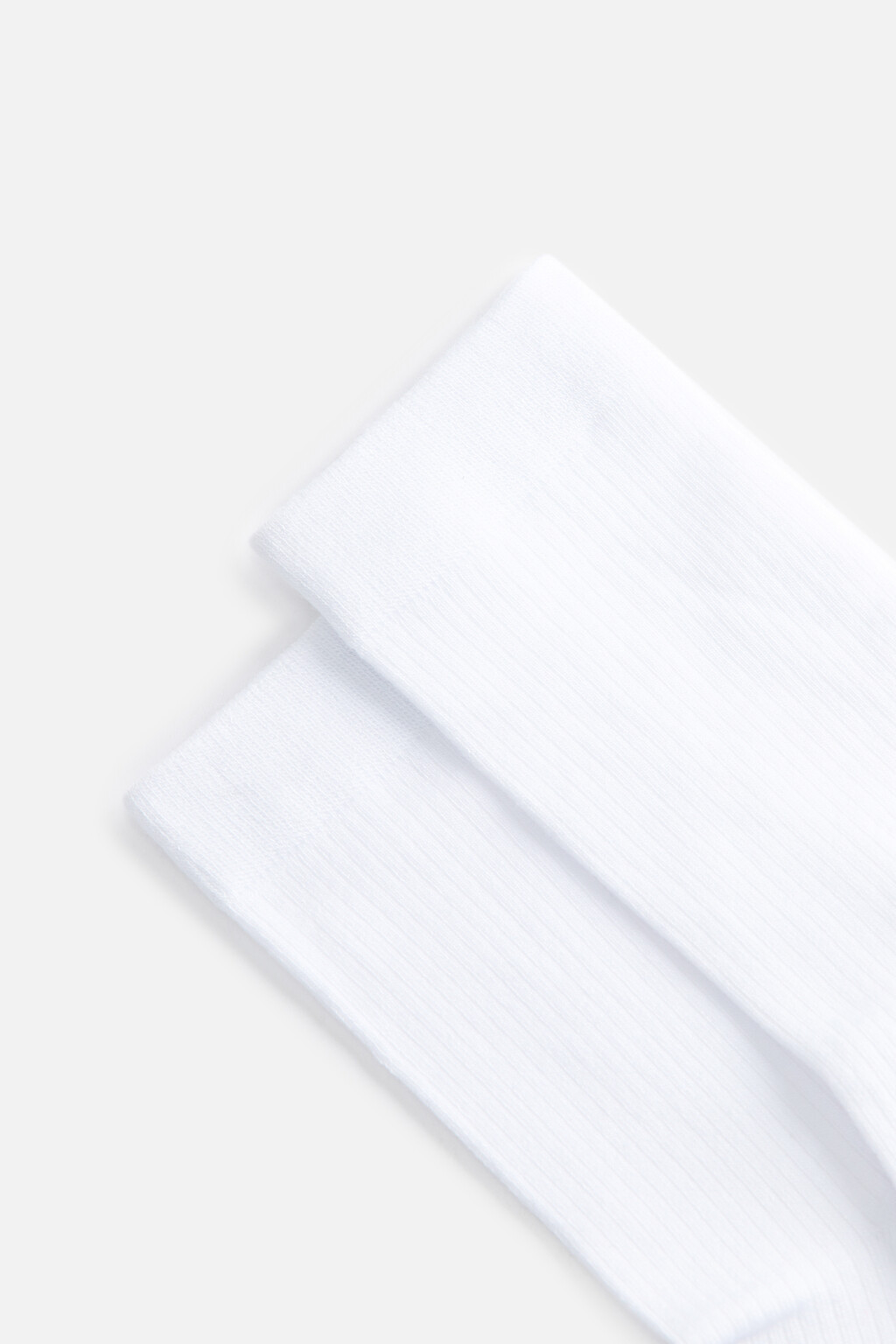 Носки высокие вискозные в рубчик - цвет белый - 2