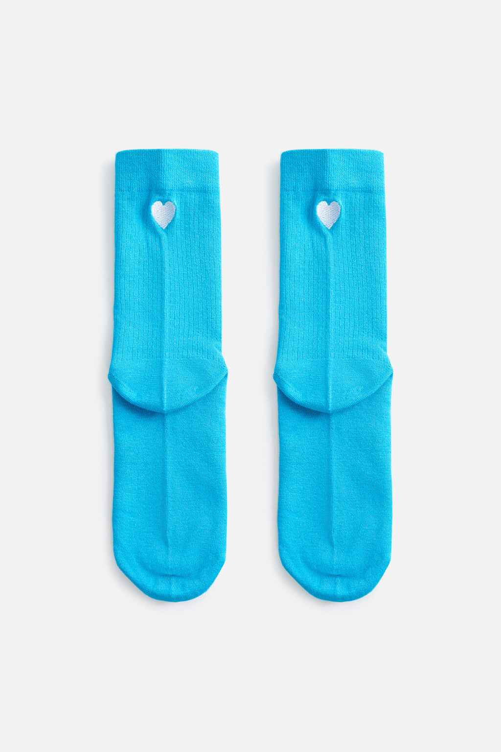 Носки высокие вискозные с вышитым сердечком - цвет голубой - 2