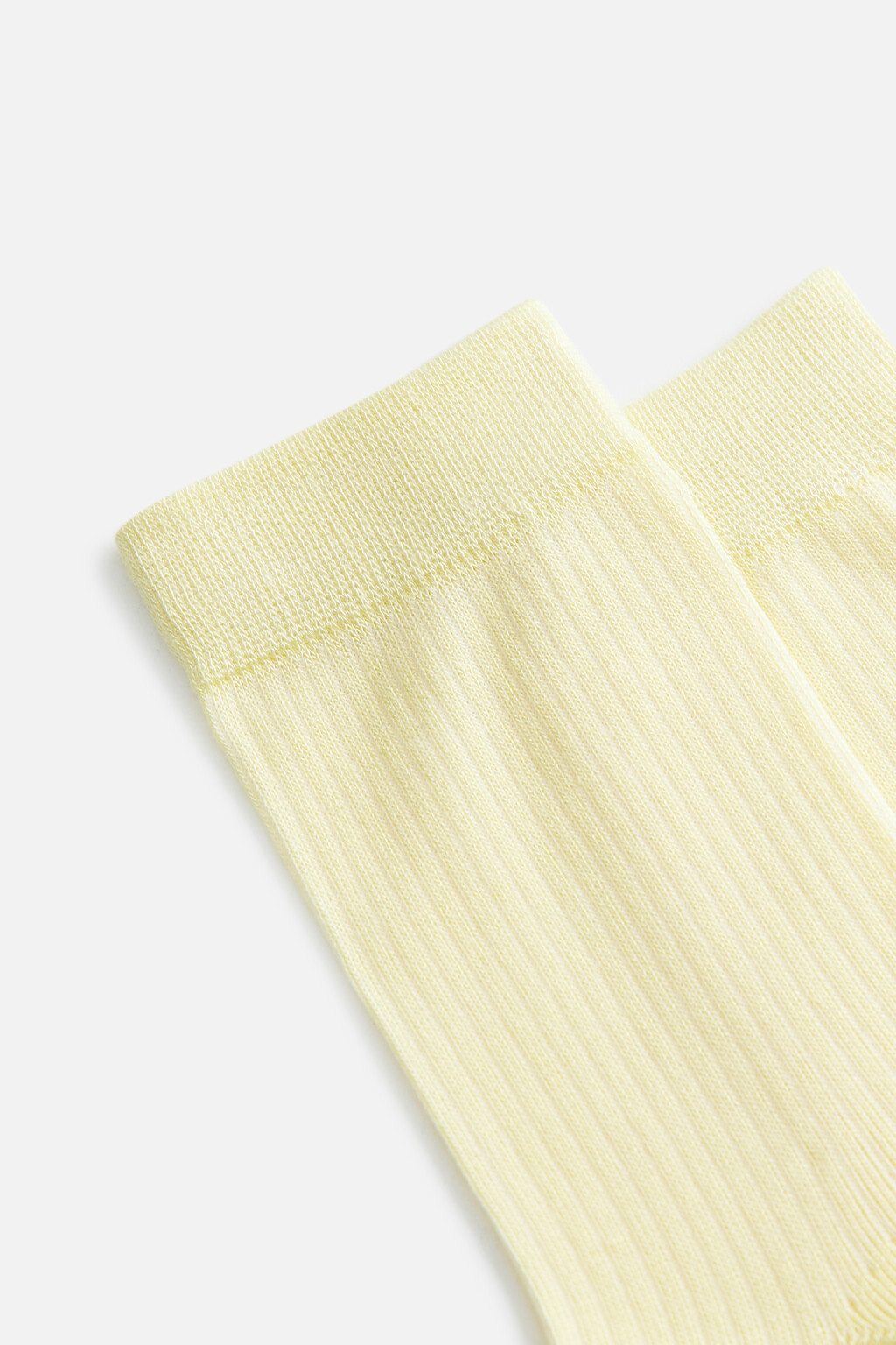 Носки высокие вискозные в рубчик - цвет желтый - 2