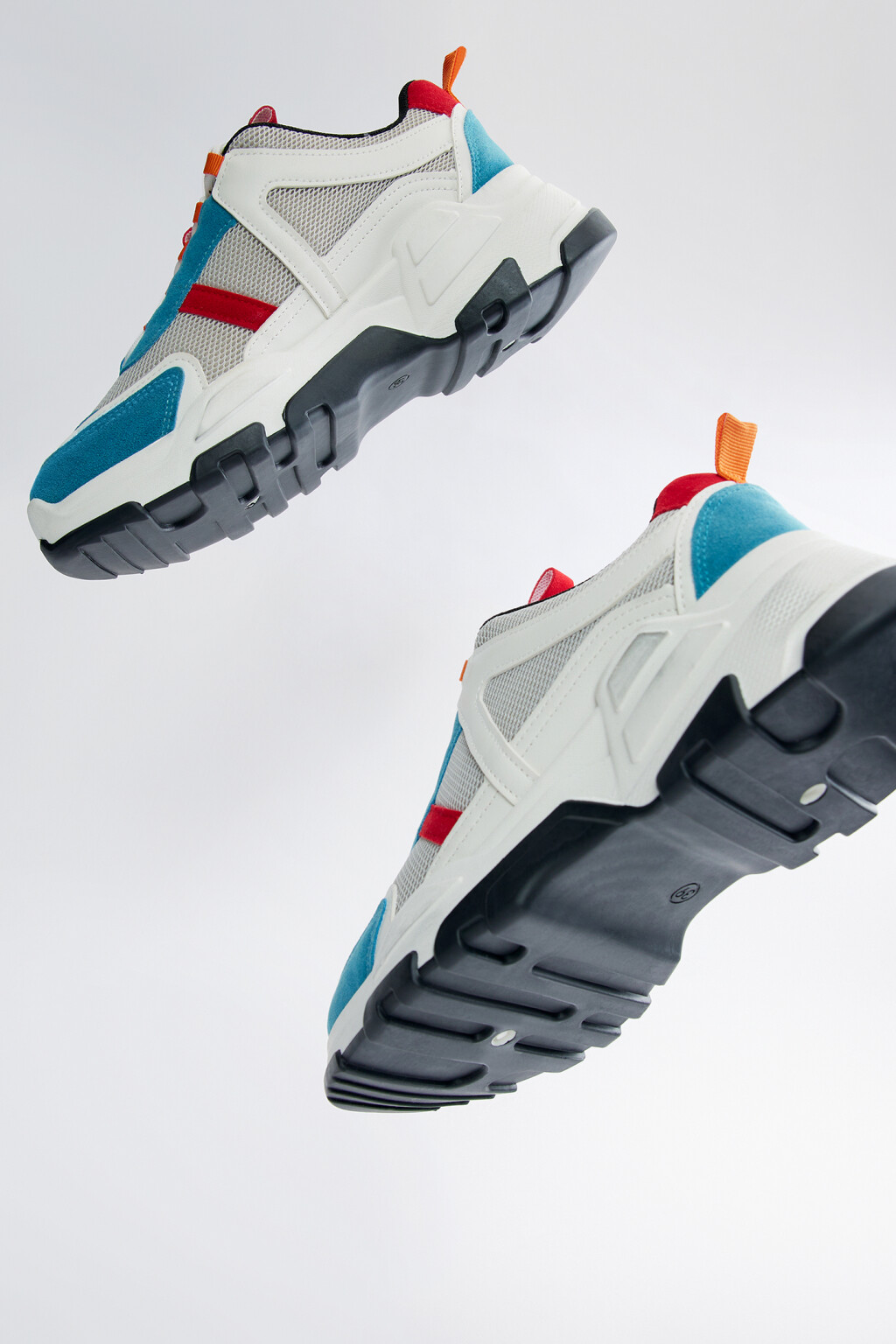 Кроссовки спортивные на высокой подошве - цвет мультиколор - 5