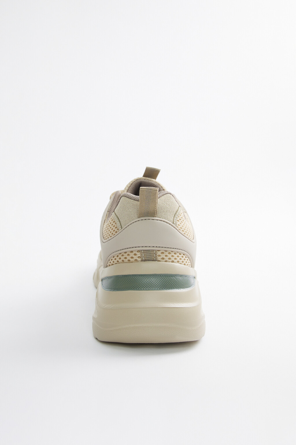 Кроссовки на высокой подошве с замшевыми вставками - цвет бежевый - 5