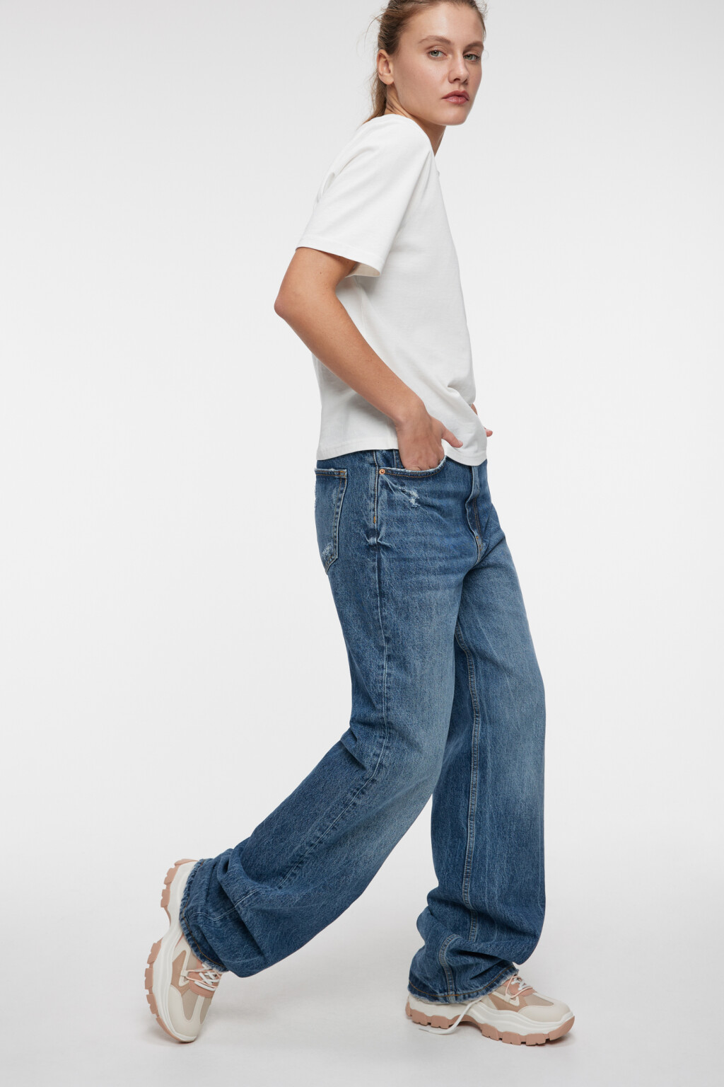 Кроссовки высокие текстильные с кожаными вставками - цвет бежевый - 2