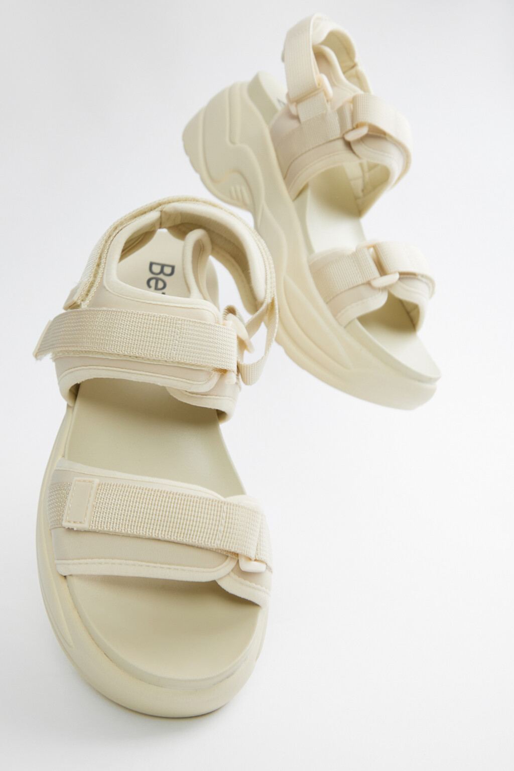 Сандалии спортивные высокие с застежкой на липучку - цвет бежевый - 2