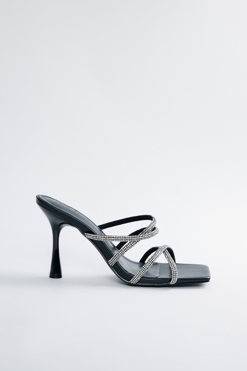 Босоножки-мюли с тонкими ремешками и отделкой из страз - цвет черный - 2