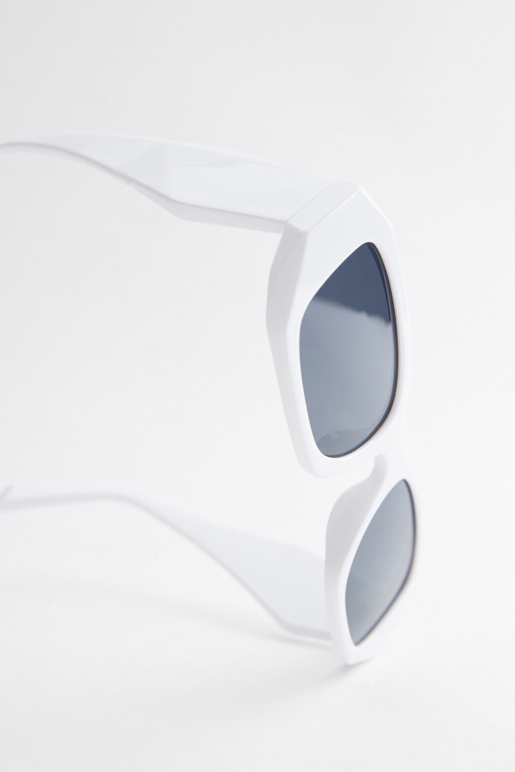 Очки солнцезащитные прямоугольные с широкими дужками - цвет белый - 2