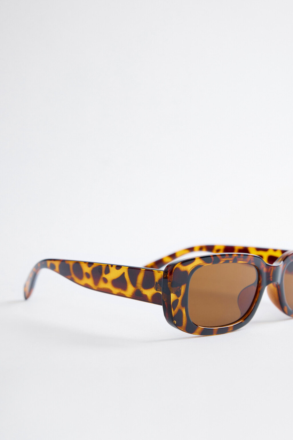 Очки солнцезащитные овальные в цветной оправе - цвет коричневый - 3