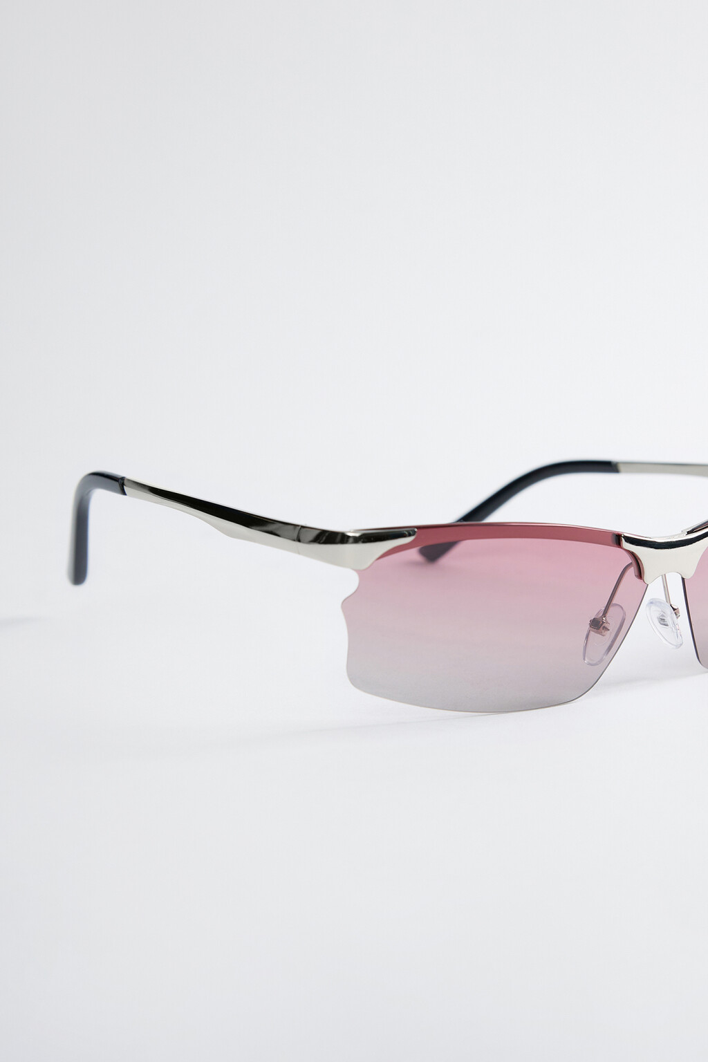 Очки солнцезащитные розовые с металлической оправой - цвет серый - 3