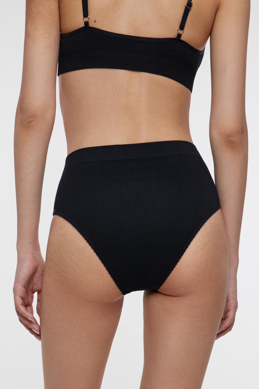 Трусики-слипы купальные в рубчик с высокой посадкой - цвет черный - 3