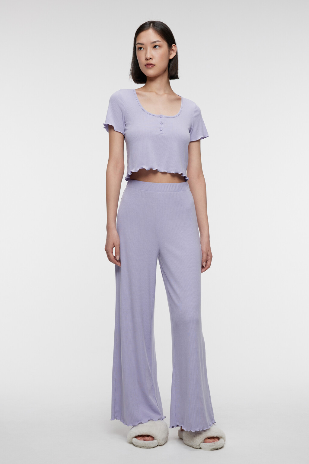 Брюки домашние широкие в рубчик с поясом на резинке - цвет сиреневый - 4