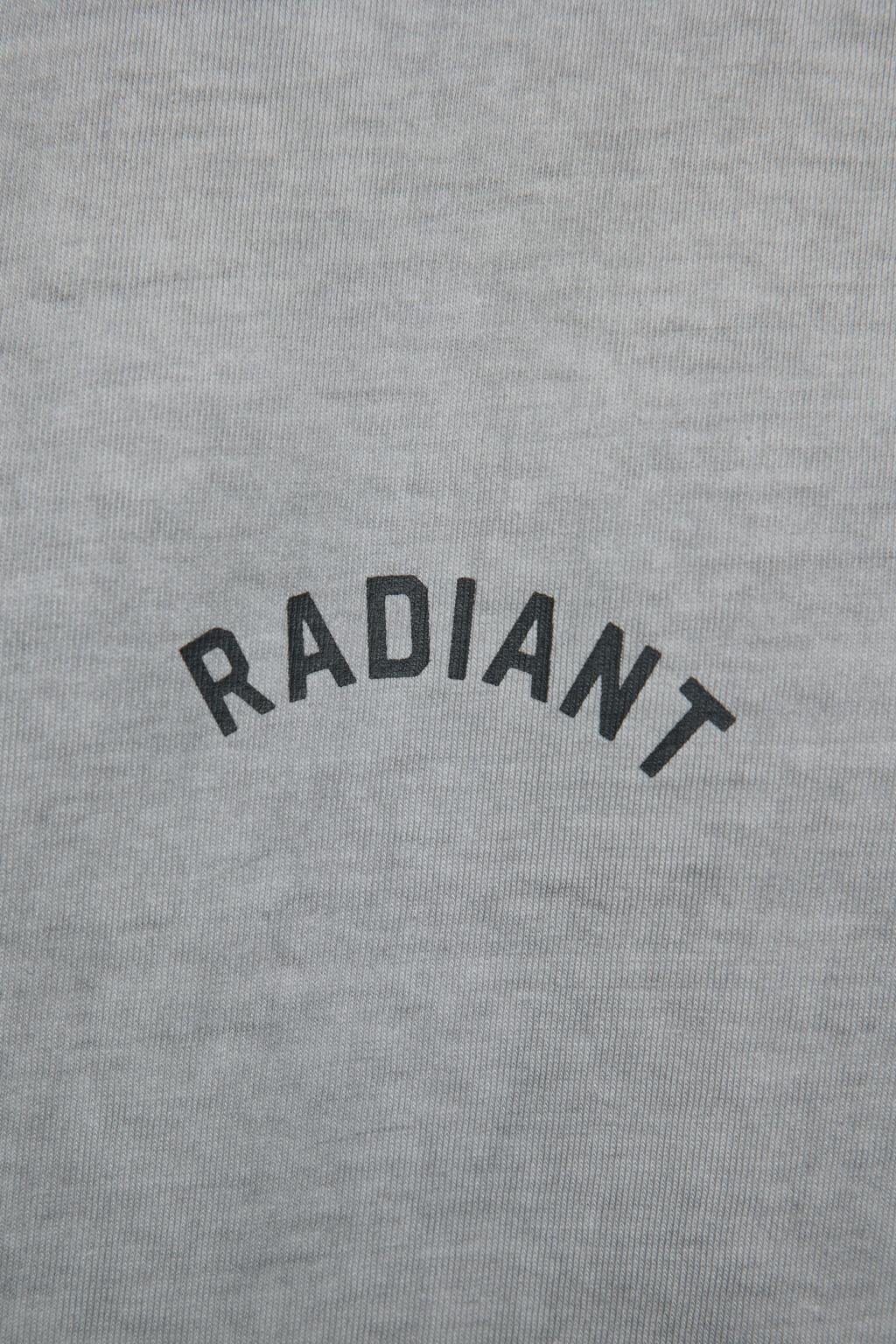 Футболка свободная с маленьким принтом-надписью - цвет серый - 6