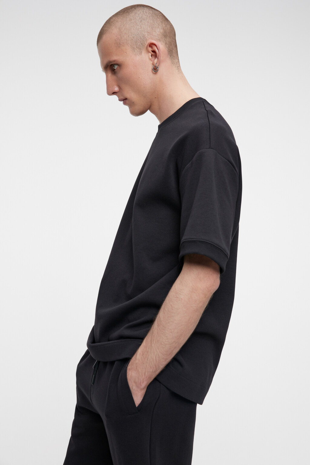 Футболка прямая из плотного хлопкового трикотажа - цвет черный - 6