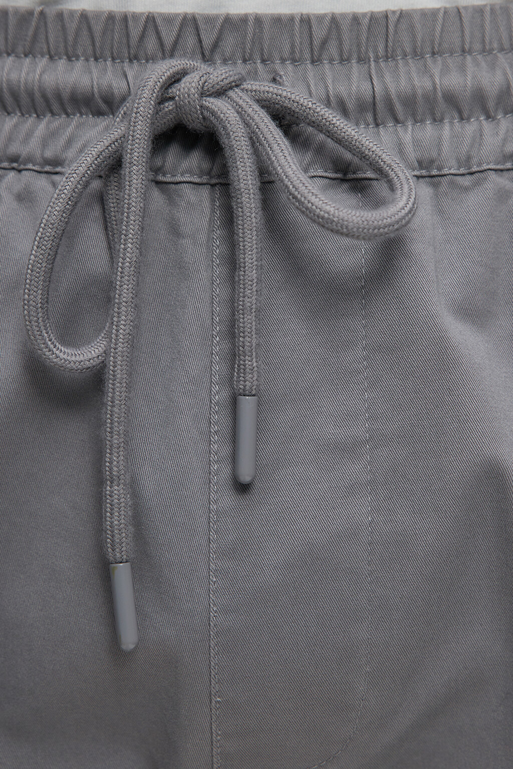 Брюки-джоггеры хлопковые с поясом на завязках - цвет серый - 5
