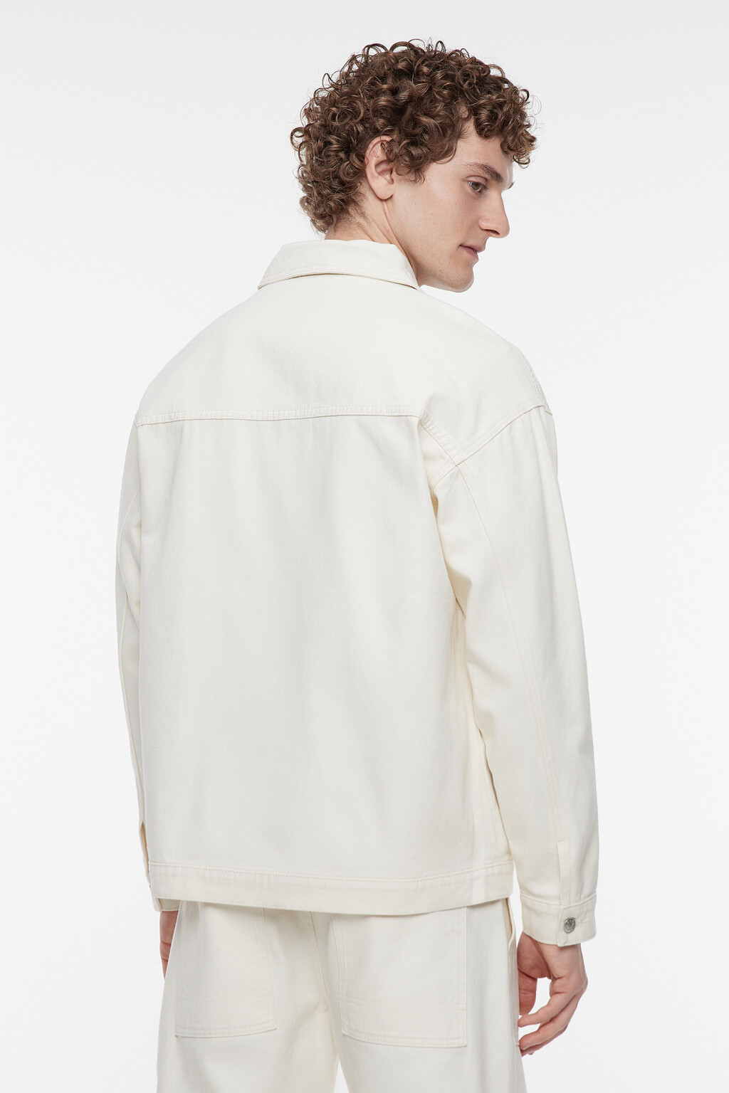 Куртка-рубашка прямая джинсовая с карманами - цвет бежевый - 4