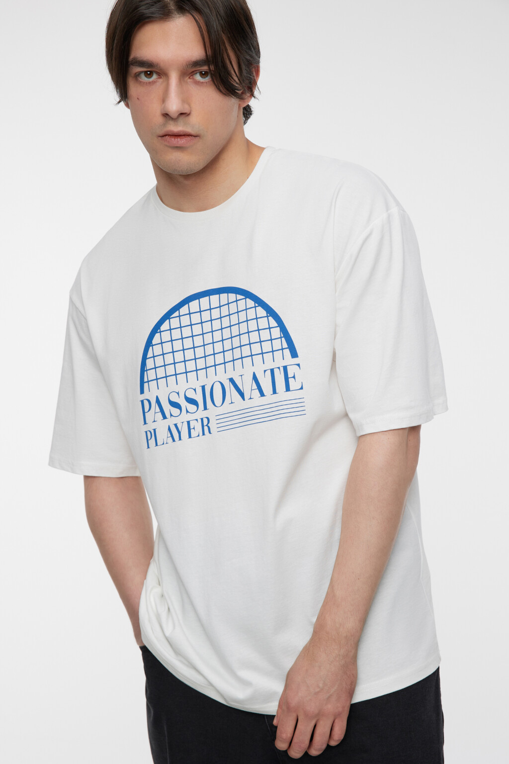 Футболка хлопковая прямая с принтом-надписью - цвет белый - 1