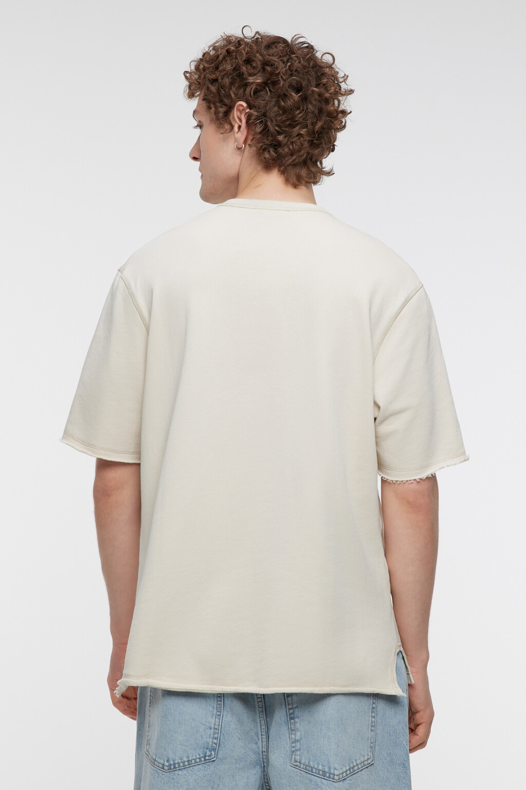 Футболка oversize хлопковая с разрезами по бокам - цвет бежевый - 4