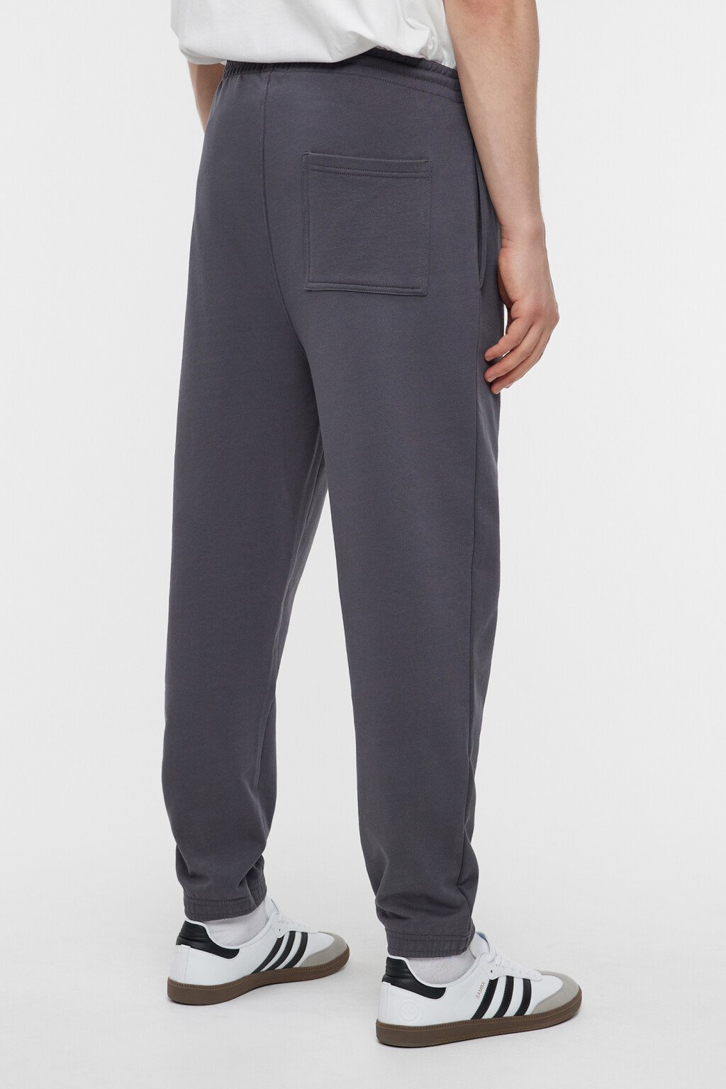 Брюки-джоггеры хлопковые с поясом на завязках - цвет серый - 4