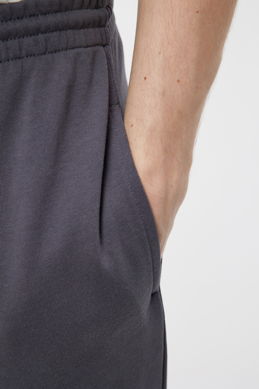 Брюки-джоггеры хлопковые с поясом на завязках - цвет серый - 5