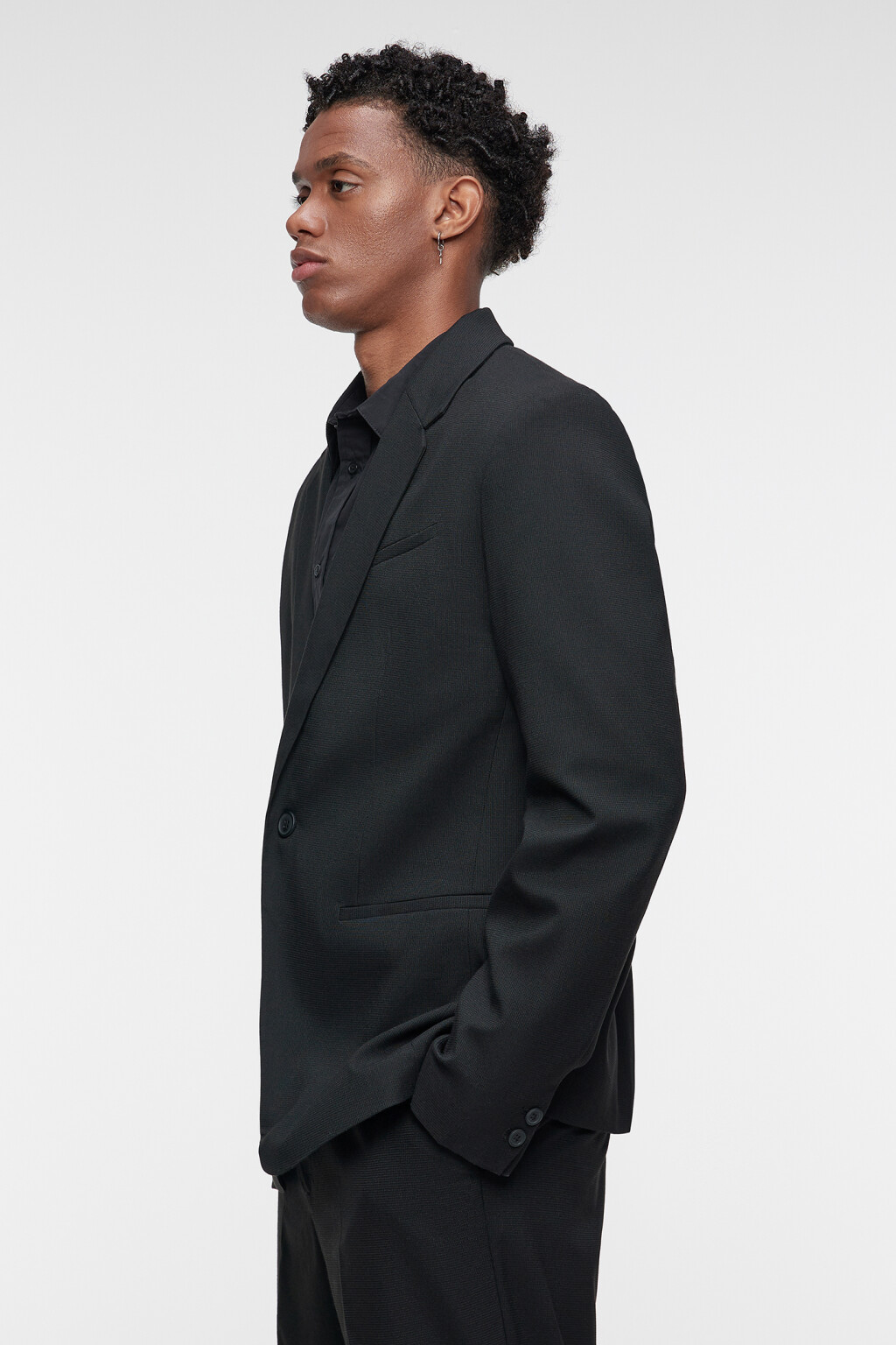 Пиджак slim fit однобортный из костюмной ткани - цвет черный - 3