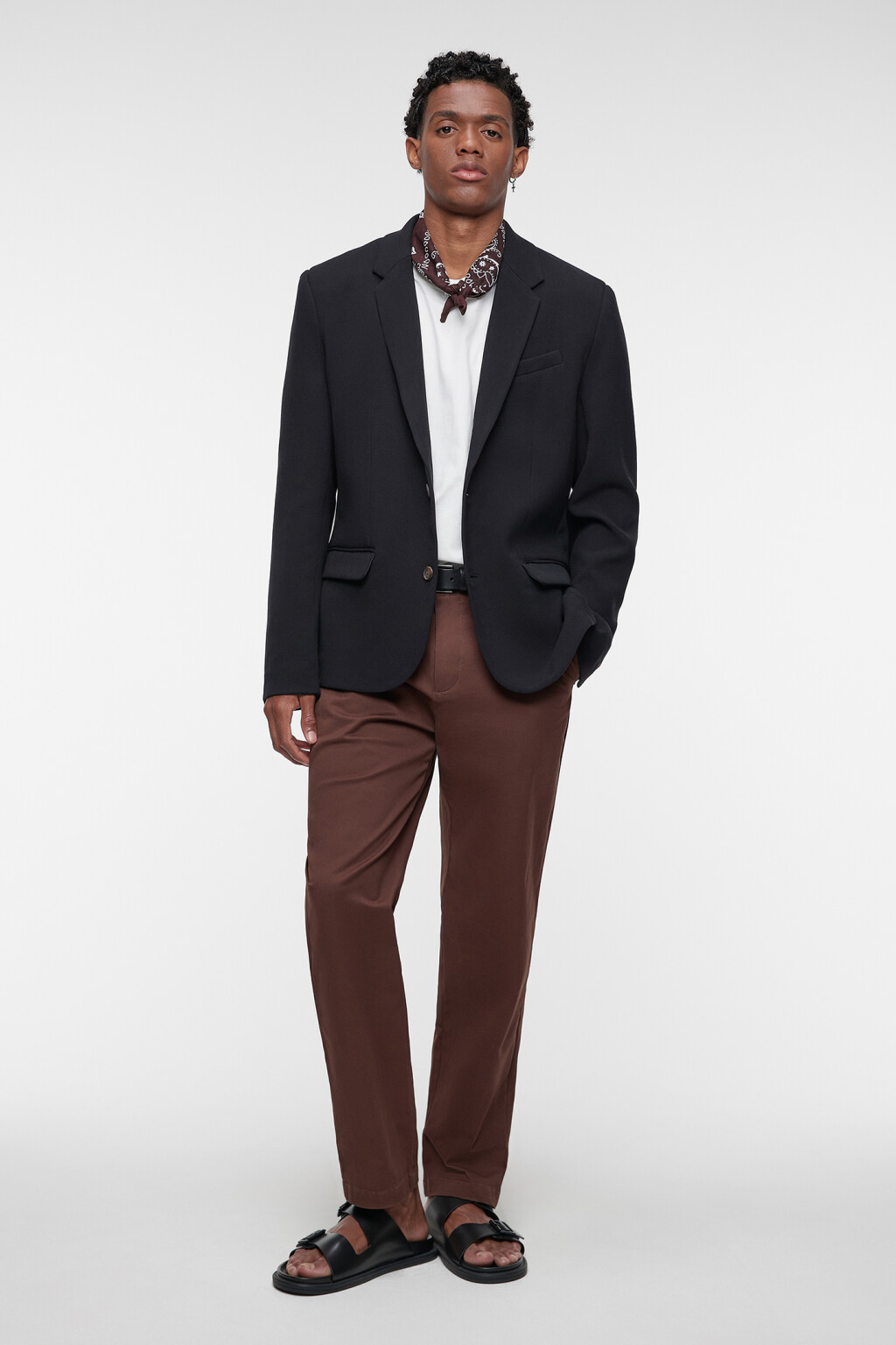 Пиджак прямой однобортный из костюмной ткани - цвет черный - 4