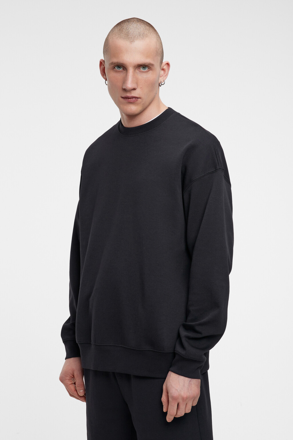 Свитшот regular fit хлопковый базовый - цвет черный - 3