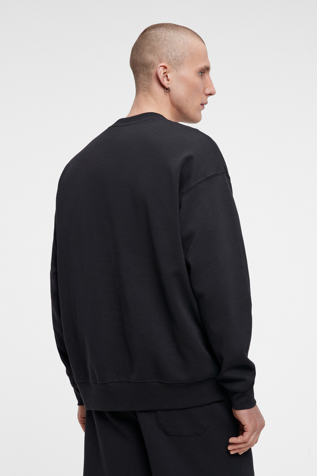 Свитшот regular fit хлопковый базовый - цвет черный - 4