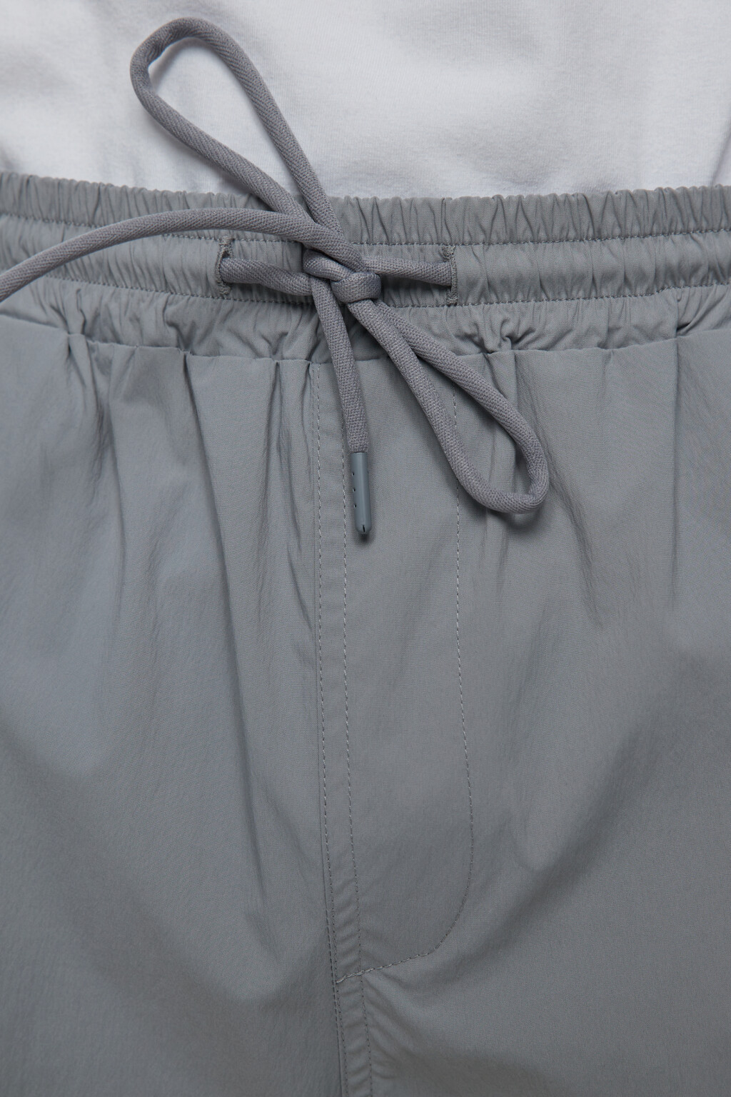 Брюки-джоггеры с поясом на завязках и карманами карго - цвет серый - 5