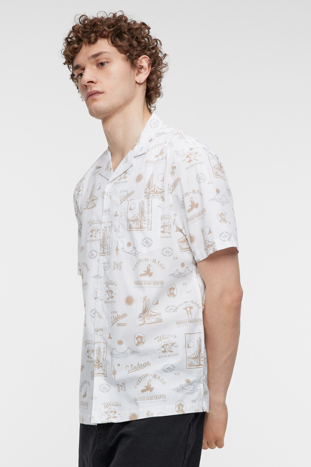 Рубашка хлопковая прямая с коротким рукавом и принтом - цвет белый - 3