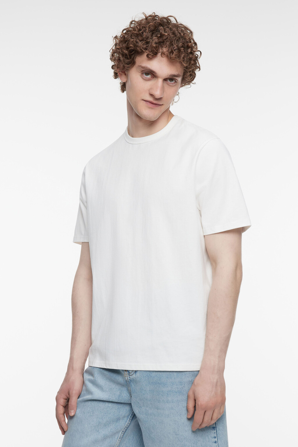 Футболка прямая хлопковая в базовых цветах - цвет белый - 3