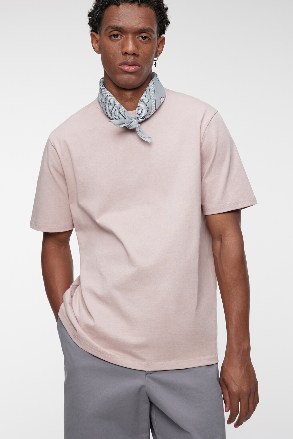 Футболка прямая хлопковая в базовых цветах - цвет розовый - 2