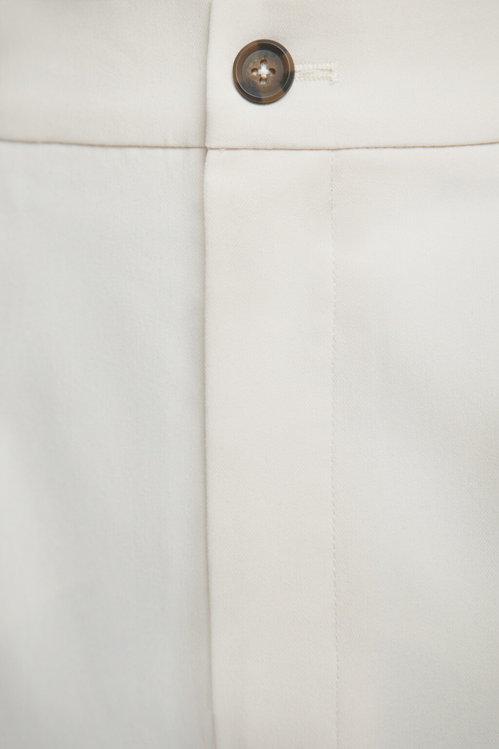 Шорты короткие прямые с поясом на завязках - цвет бежевый - 6