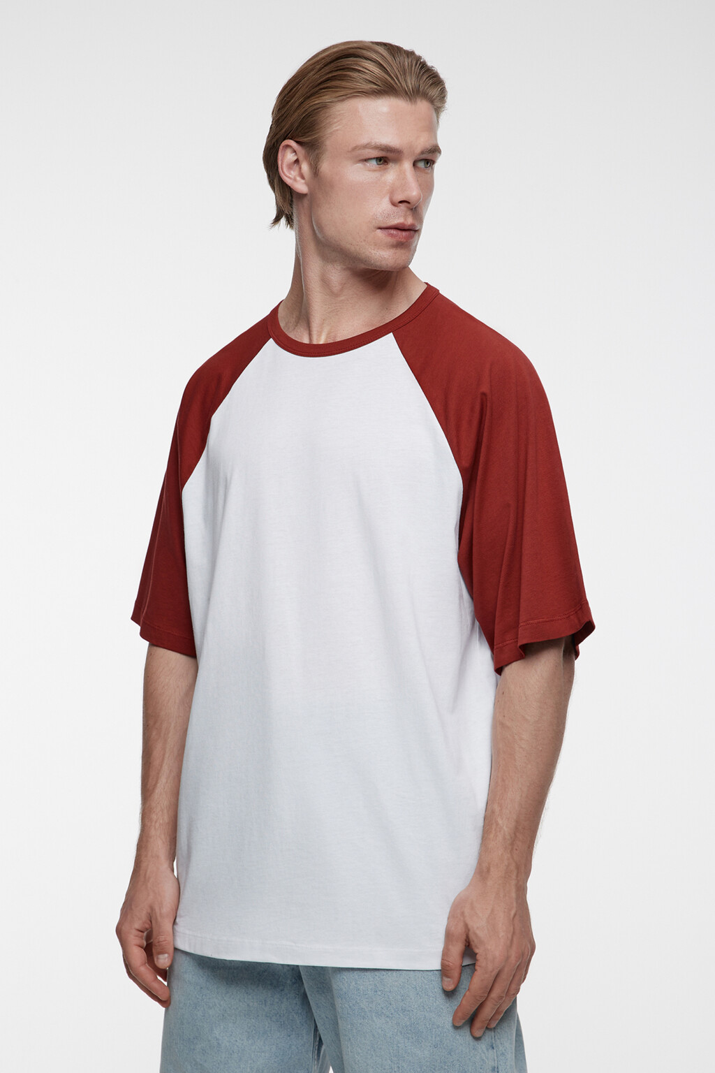 Футболка прямая хлопковая с рукавами реглан - цвет красный - 2