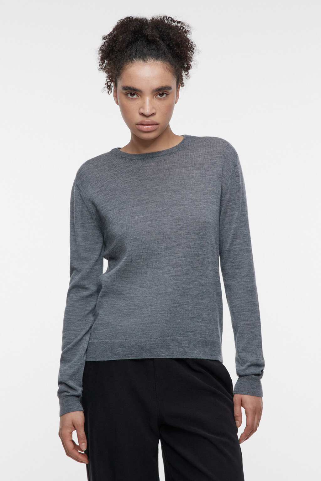 Свитер вязаный премиум из 100% шерсти мериноса - цвет серый - 2