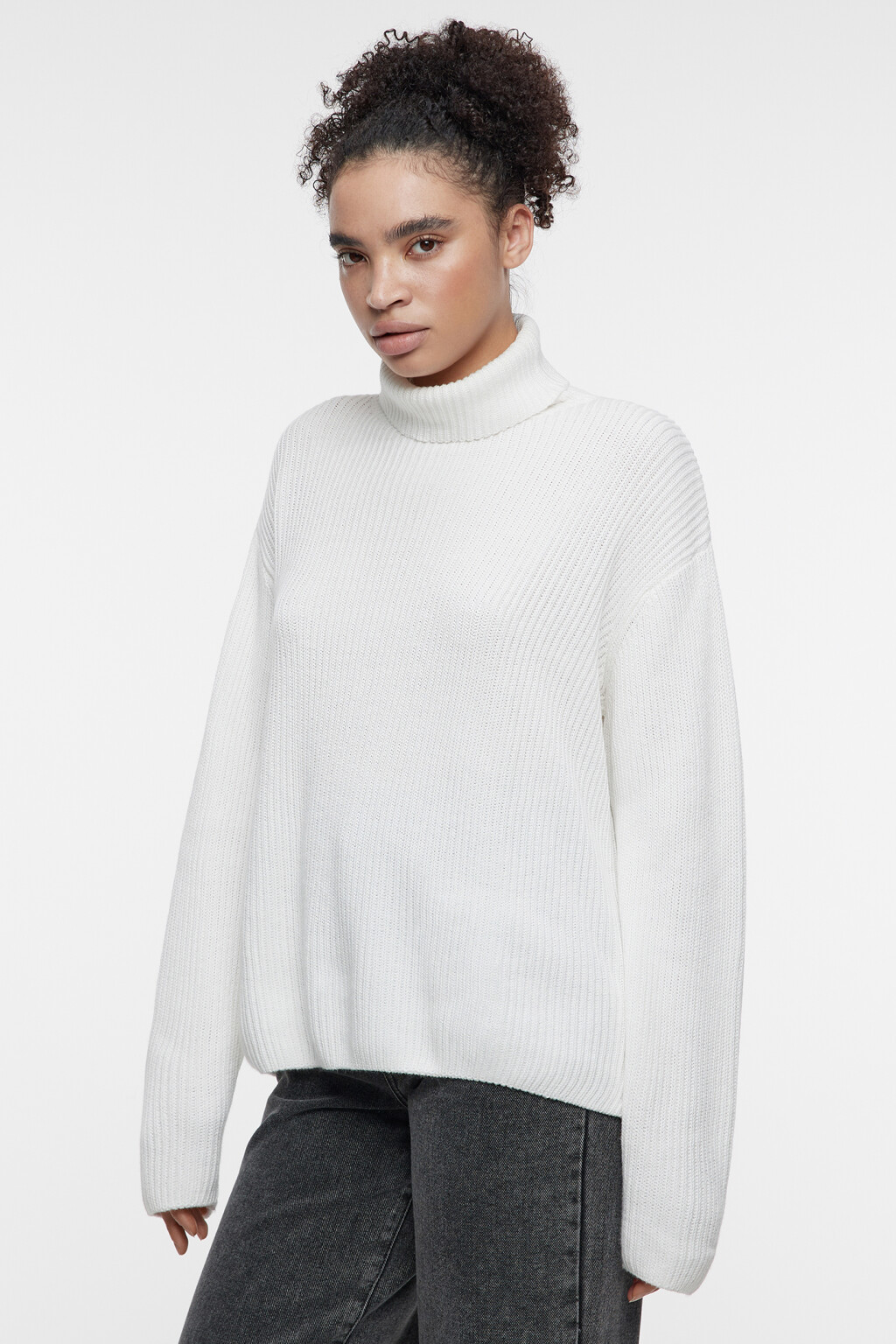 Свитер толстой вязки хлопковый с воротником-стойкой - цвет бежевый - 3