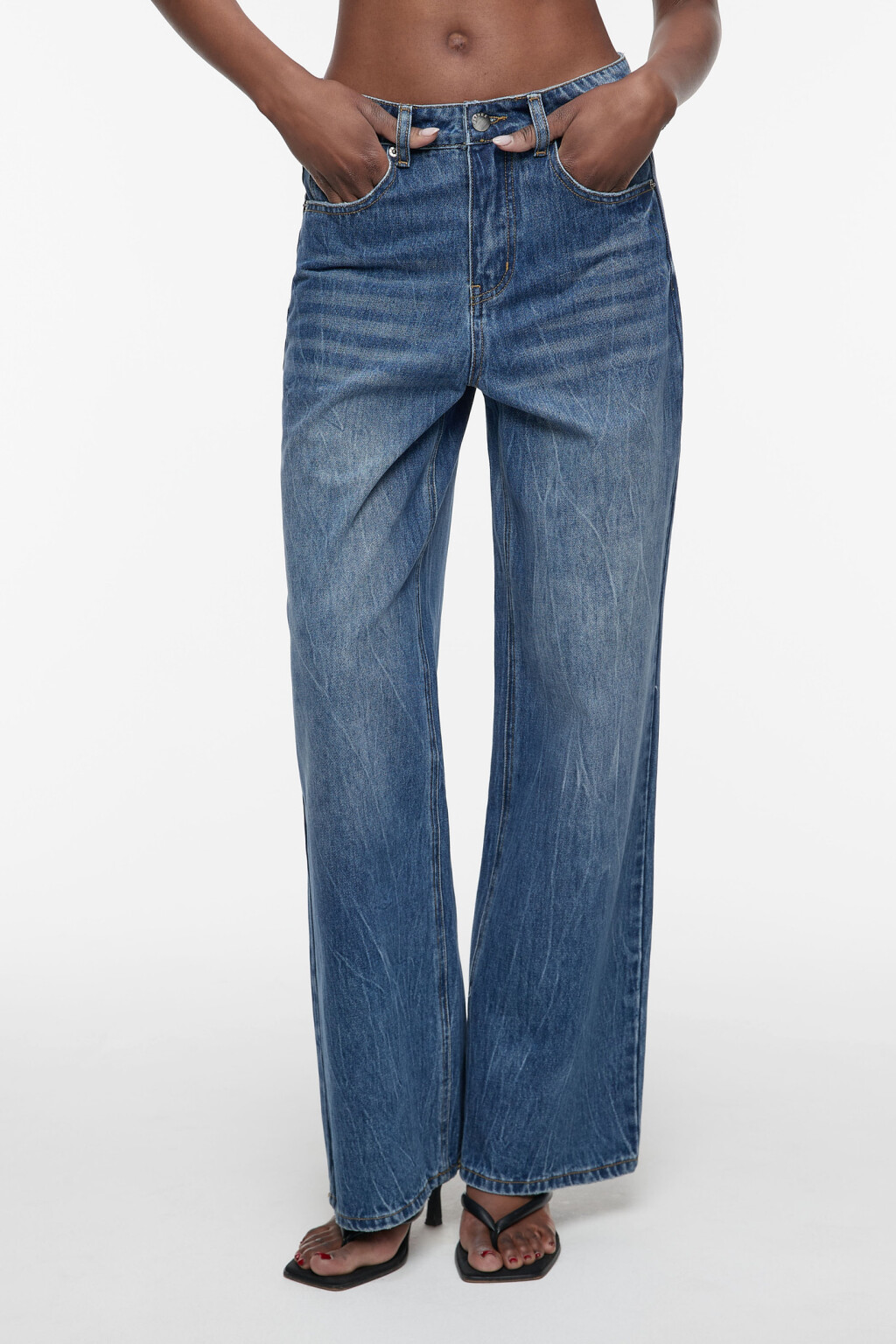 Джинсы широкие с высокой посадкой и эффектом кринкл - цвет голубой - 2