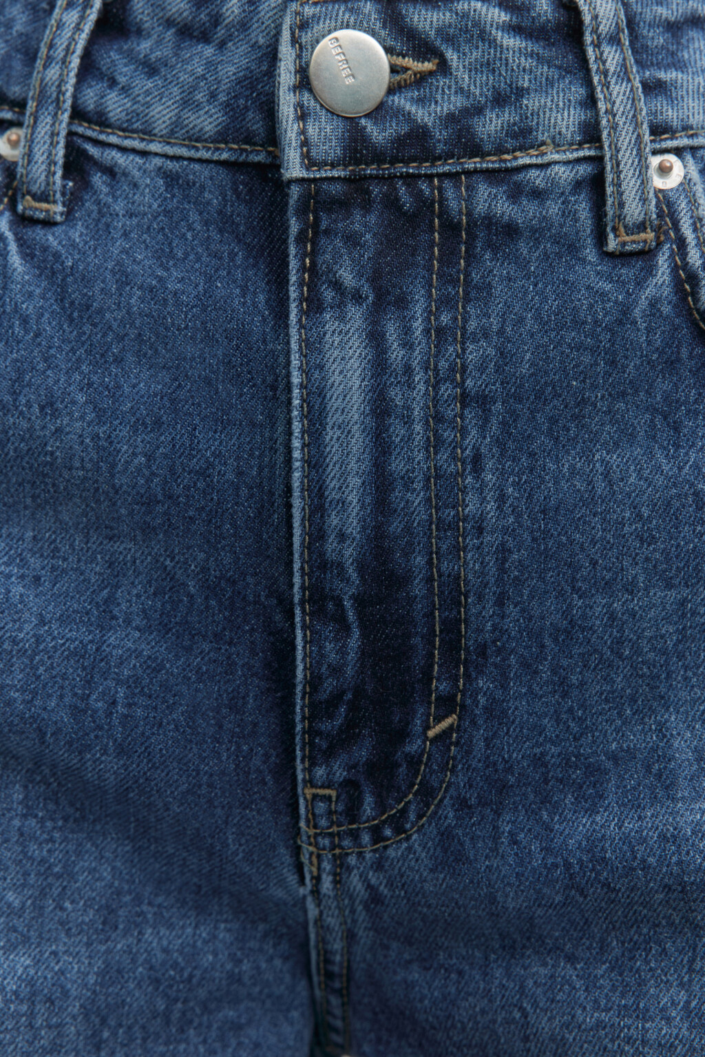 Джинсы-кюлоты с высокой посадкой и открытыми срезами - цвет голубой - 6