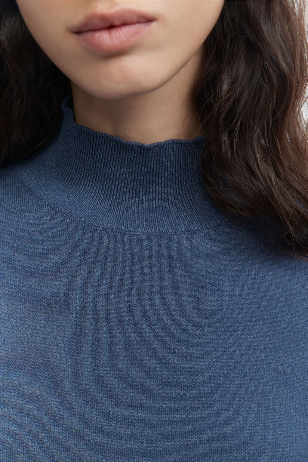 Свитер SOFTJUMPER оверсайз с воротником - цвет синий - 6