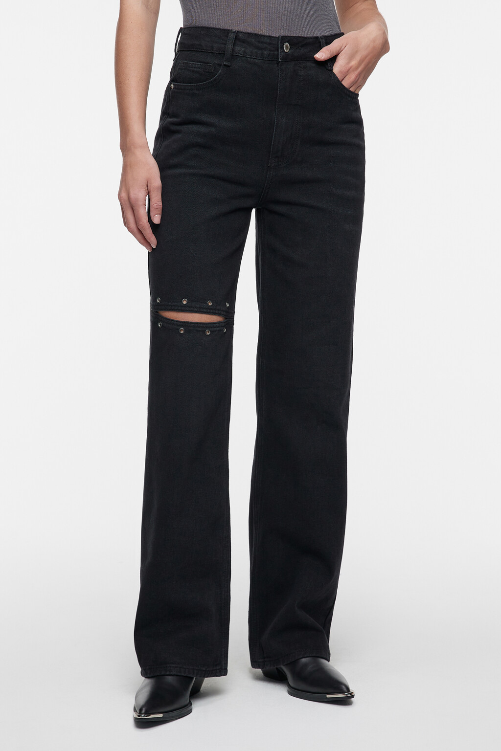 Джинсы wide leg широкие с разрезом и люверсами - цвет черный - 1