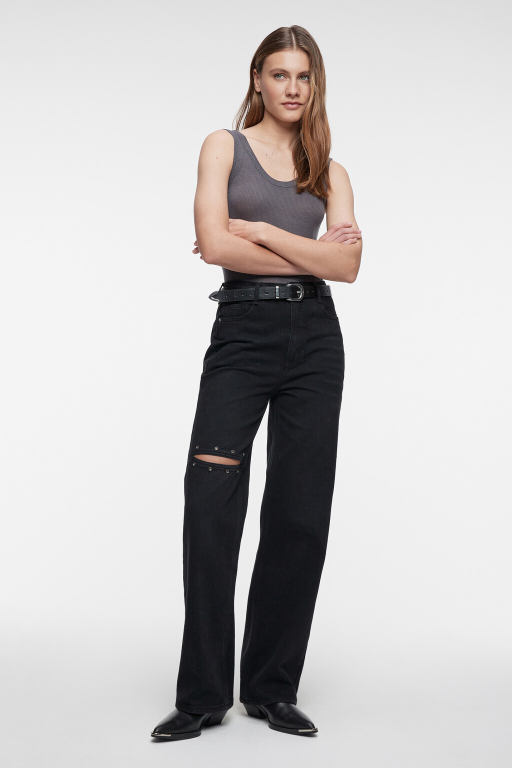 Джинсы wide leg широкие с разрезом и люверсами - цвет черный - 4