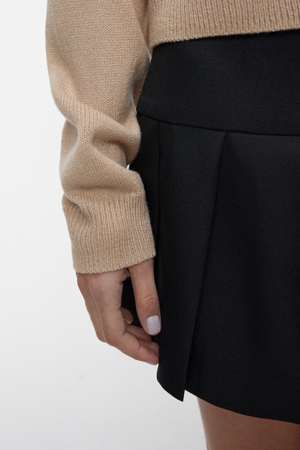 Свитер с горлом вязаный свободного кроя - цвет бежевый - 6