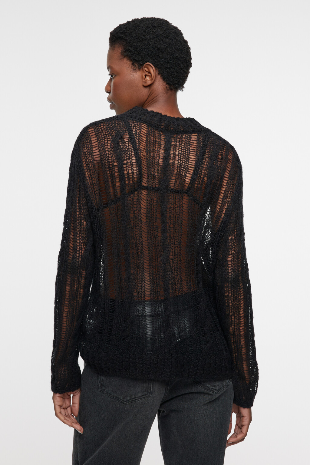 Свитер ажурный прозрачный с узором-косичкой - цвет черный - 5