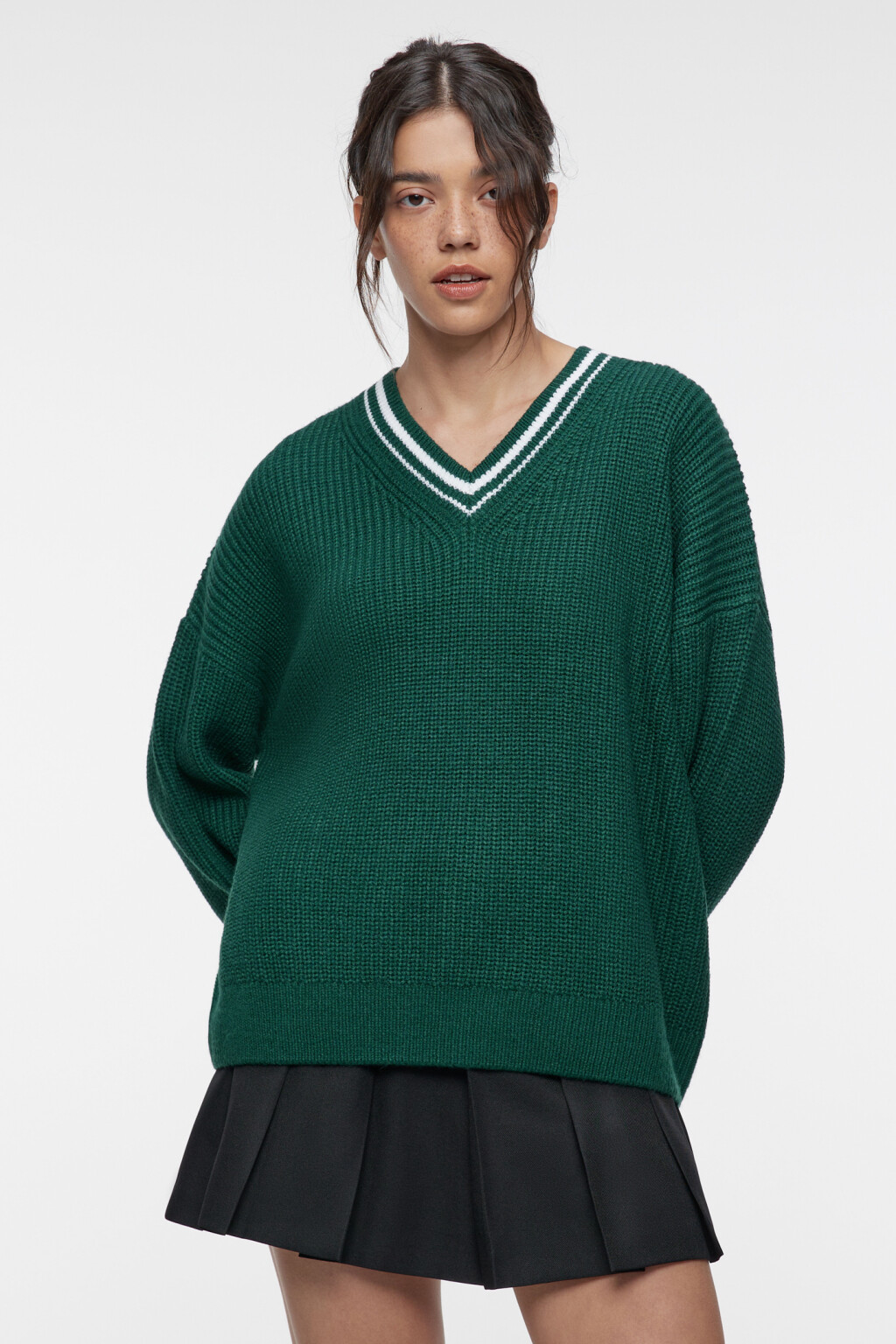 Джемпер oversize толстой вязки с контрастными полосками - цвет зеленый - 2