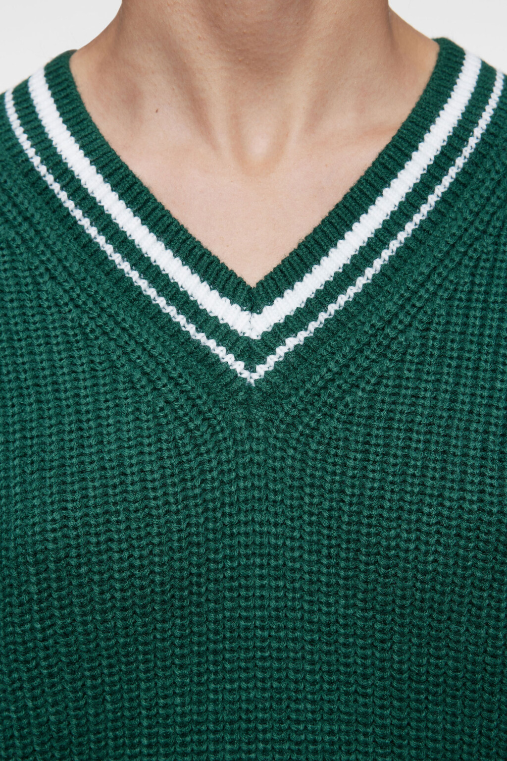 Джемпер oversize толстой вязки с контрастными полосками - цвет зеленый - 5